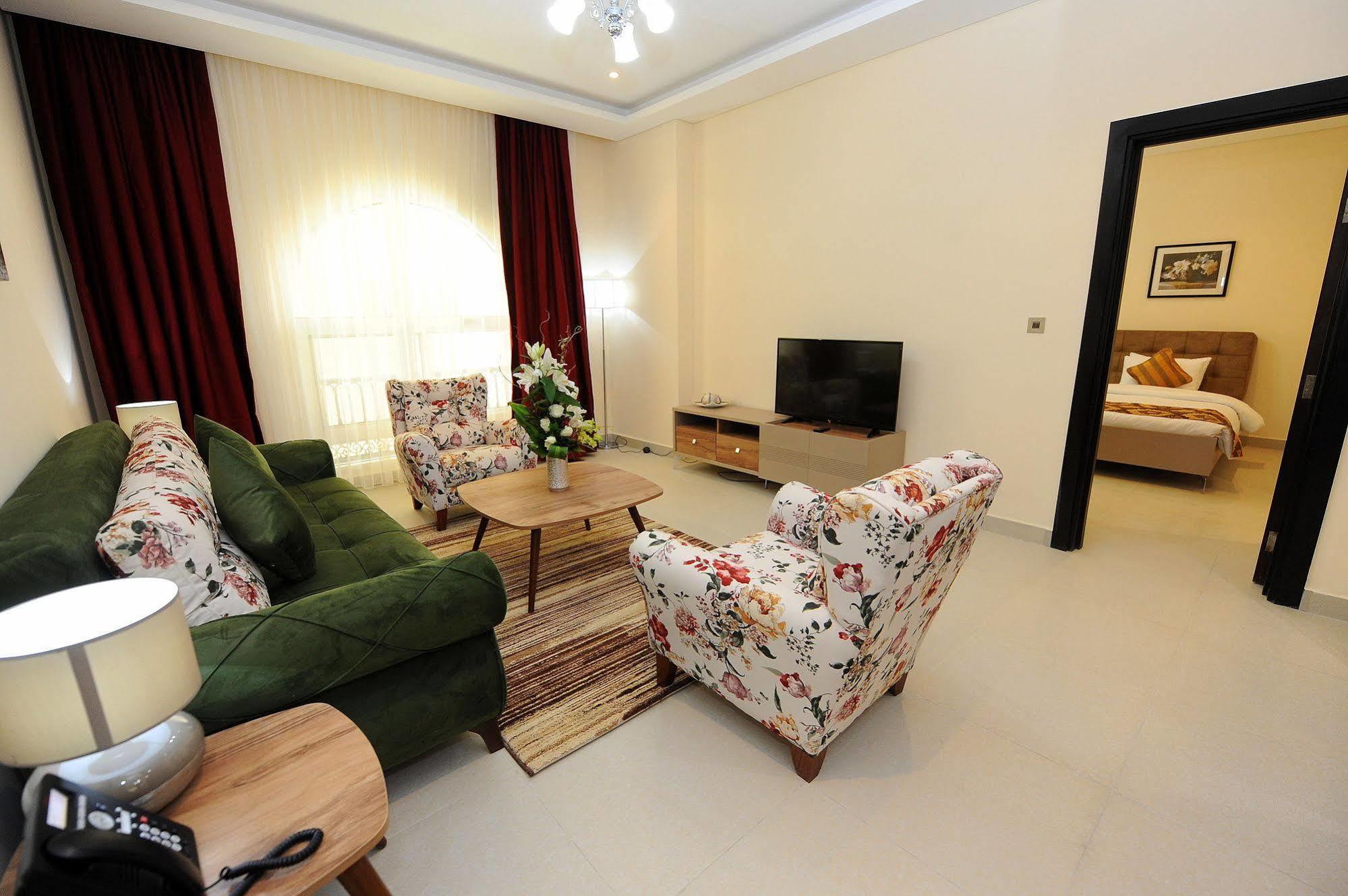 Al Mansour Park Inn Hotel&Apartment Doha Eksteriør billede